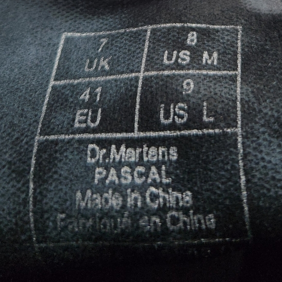 Dr. Martens WILLIAM HOGARTH PASCAL 1460 Boots - Picture 11 of 12